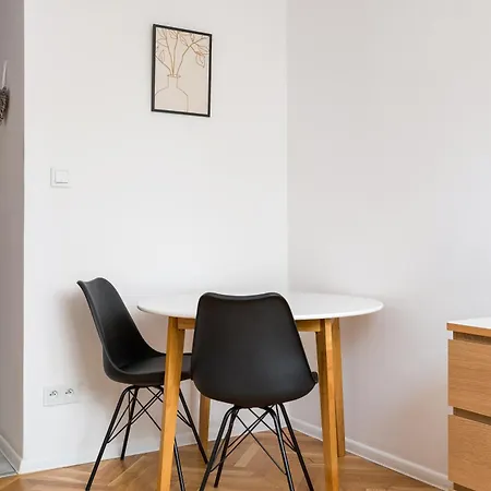 Praga Fundamentowa Modern By Bookinghost Apartment